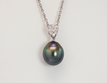 Laura Pendant