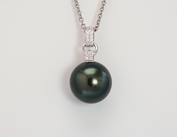 Beverley Pendant